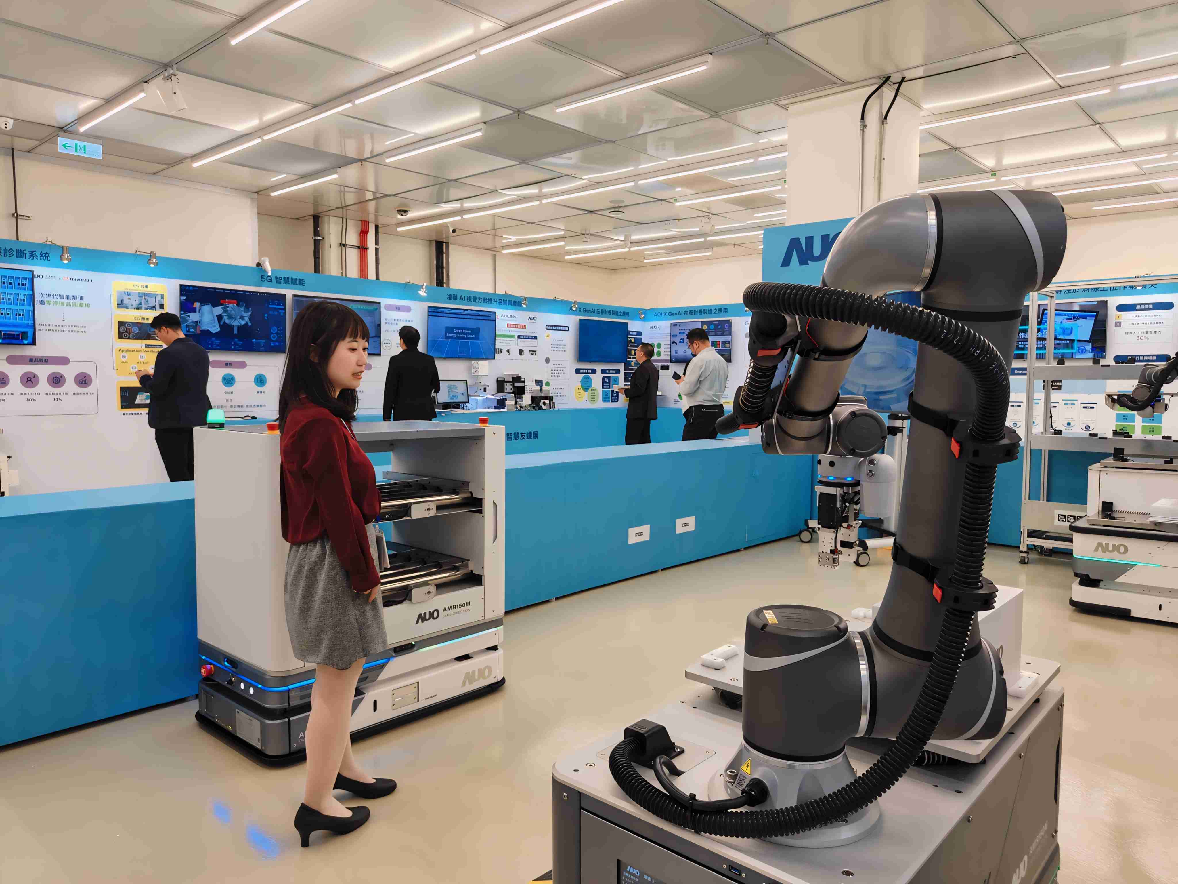 2024智能william威廉中文官网展邀集生态圈伙伴共同参展，，，，从数字应用、、净零减碳到能源发展，，创造全方位永续商机，，，携手生态圈伙伴迈向永续未来